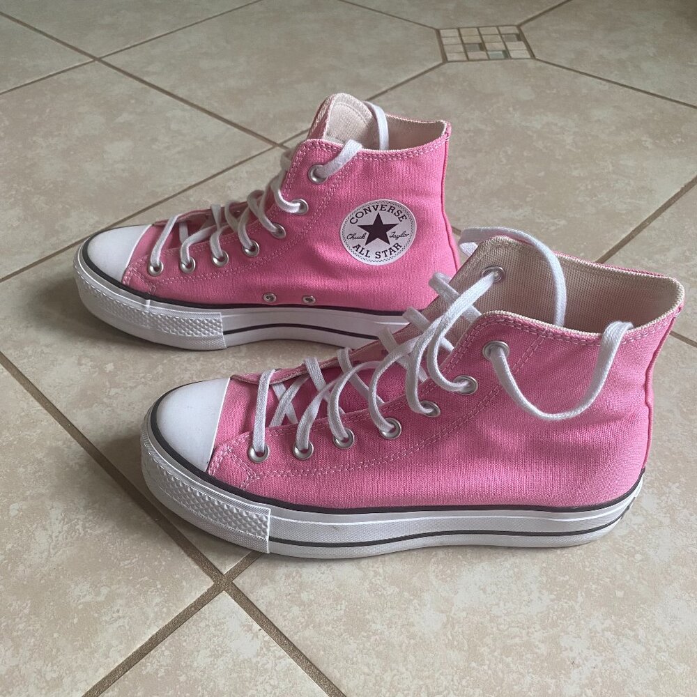 Converse Women's Pink Platform